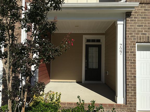 2nd image of 727 Treviso Ln #1