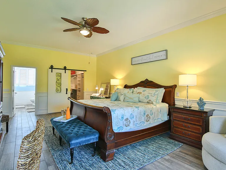 1102 Mallorca Dr — Photo 25