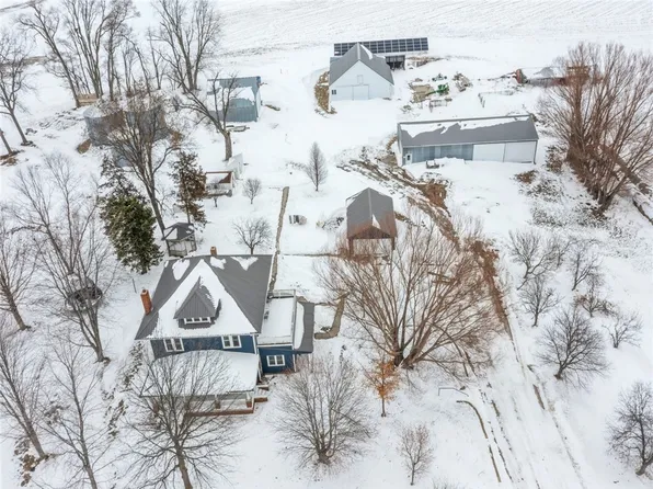 3756 N 59th Ave E, Newton, IA 50208