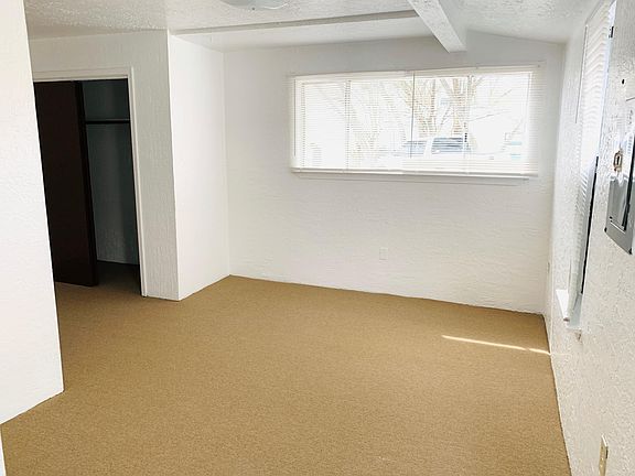 4th image of 3310 Coors Blvd SW