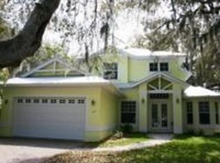 119 W Oak St, Osprey, FL 34229