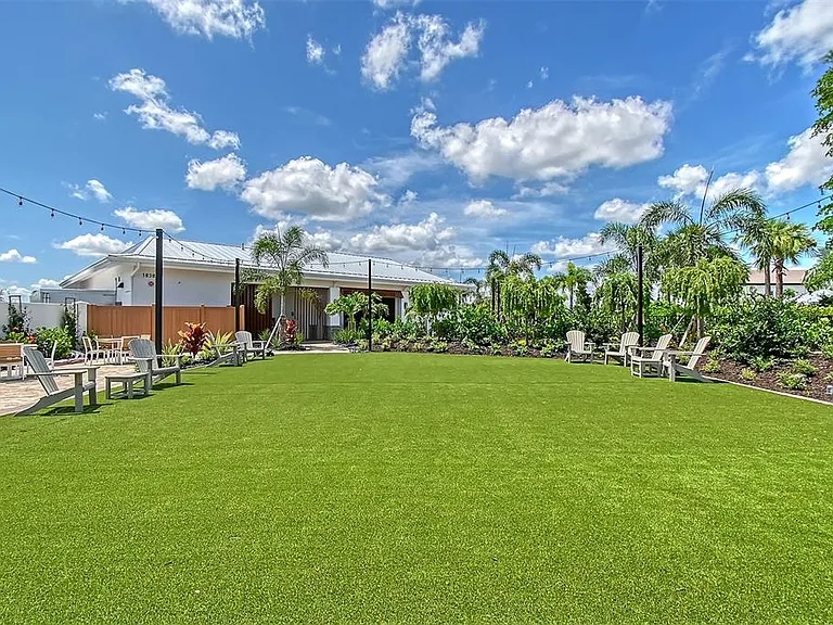 17624 Crescent Moon Loop — Photo 71