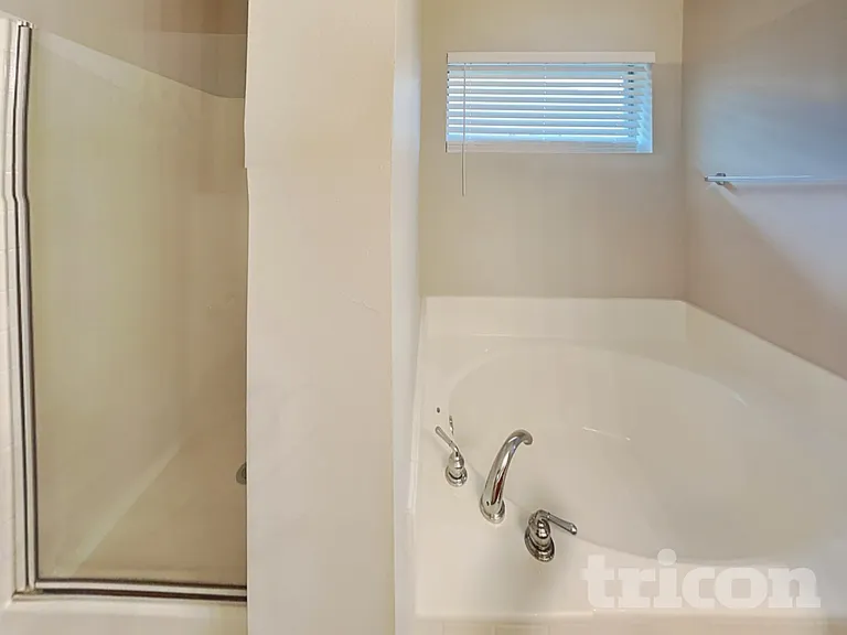 117 Magnolia St — Photo 12