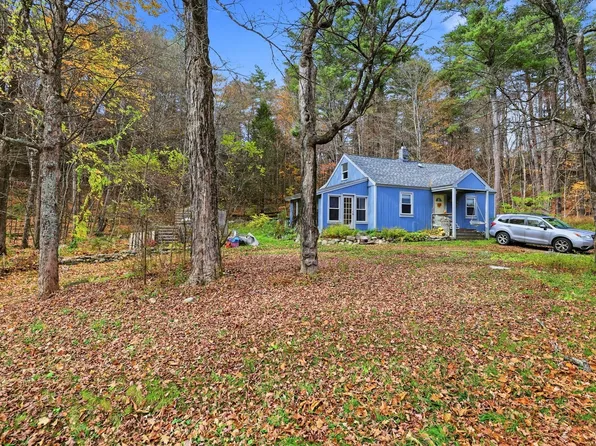 190 Montague Rd, Leverett, MA 01054