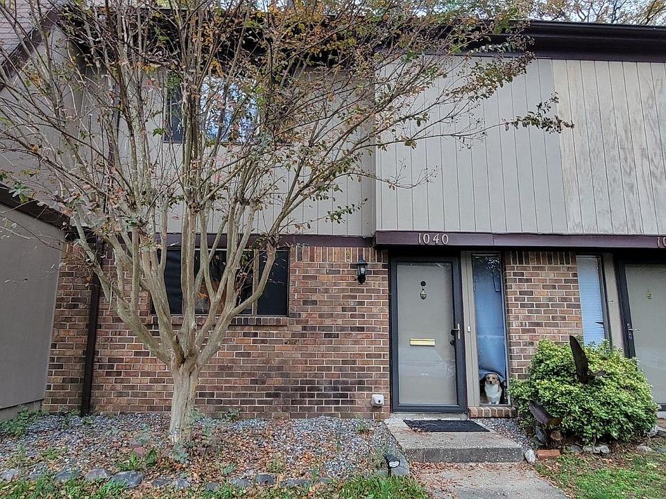 1st image of 1040 Willow Green Dr