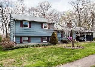 24 Beechwood Rd, Plainville, CT 06062