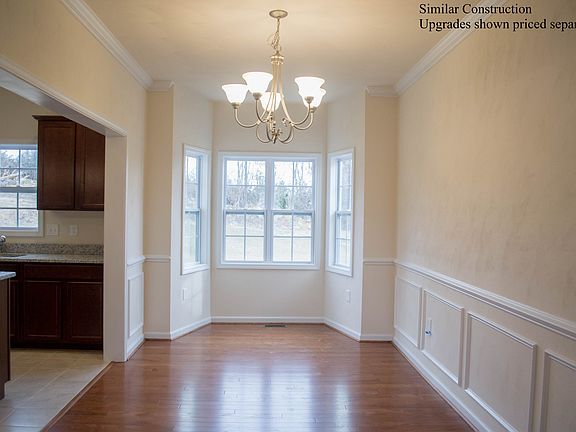4 - Dining Room