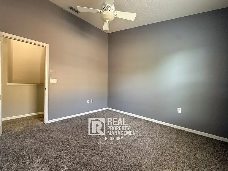 7624 Red Mill Cir — Photo 17