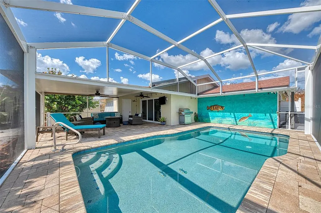 2 bed, 2.0 bath, 1206 sqft, $5,800 — Photo 1