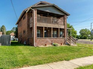 203 Ogilby Rd, Rockford, IL 61102