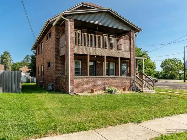 203 Ogilby Rd, Rockford, IL 61102