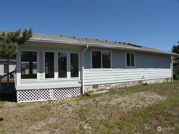 4th image of 32606 H Place