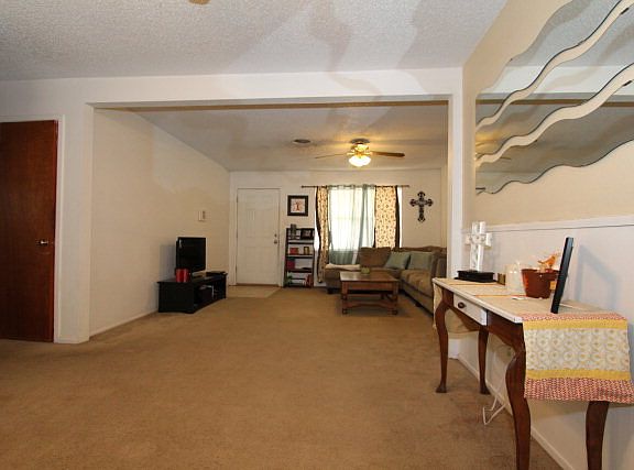 4th image of 3403 Belmont Ave