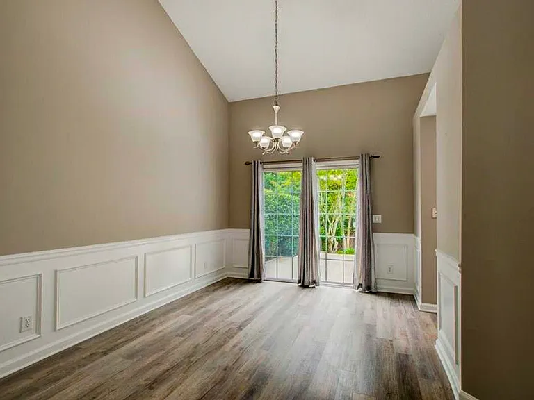 3321 Serenade Ct — Photo 6