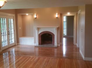 39 Ponakin Rd APT 1, Lancaster, MA 01523