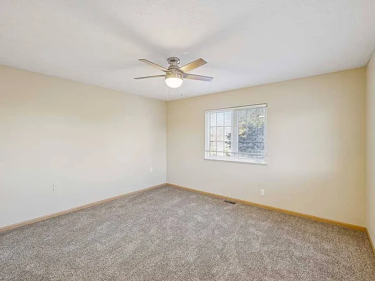 Cascade Pines Duplexes — Photo 93
