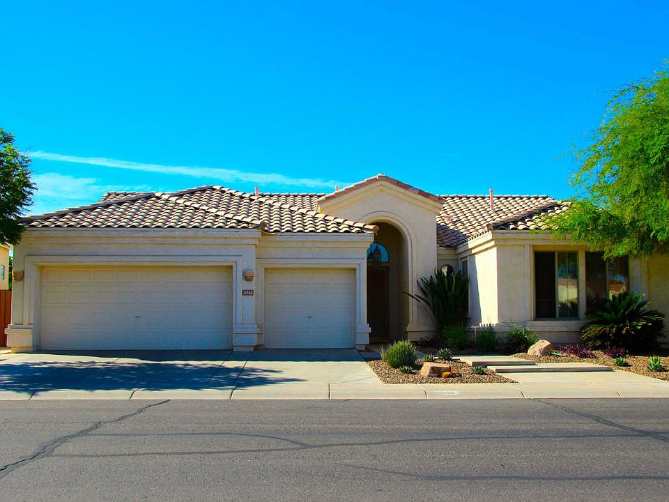 1st image of 1943 W Bluebird Dr