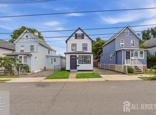 29 Division St, South River, NJ 08882