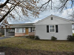 107 Chestnut St, Lititz, PA 17543