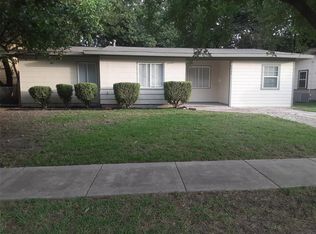 5733 Dennis Ave, Fort Worth, TX 76114