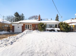318 Park Lawn Rd, Toronto, ON M8Y 3K1