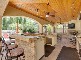 3057 Whispering Crest Dr, Henderson, NV 89052