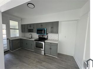 1143 Upland St, Chester, PA 19013