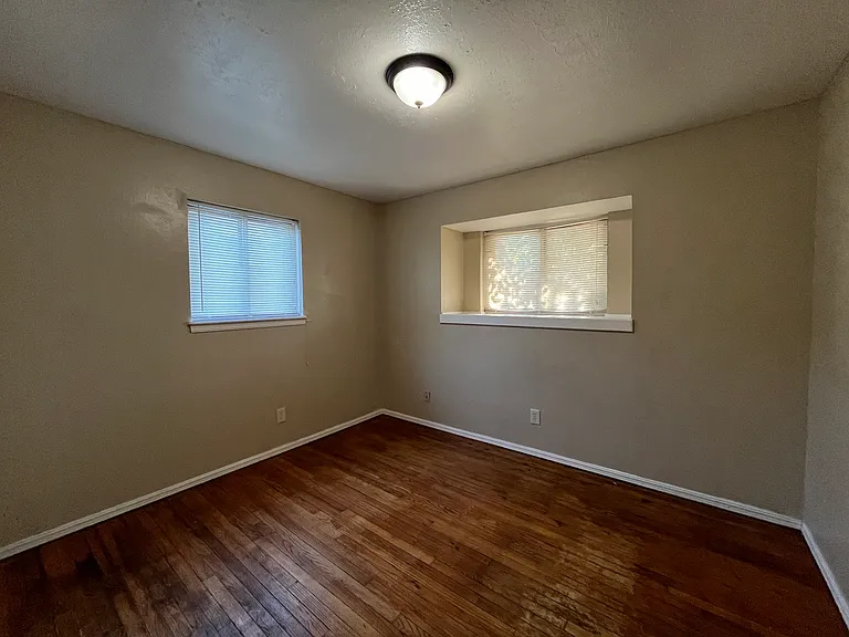 1508 Tanglewood Dr — Photo 13