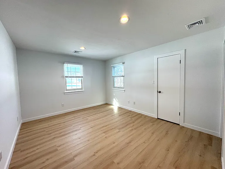 24 Saint Andrews Cir — Photo 8