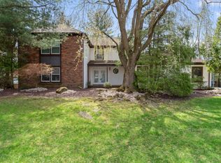 5 Saddle Rdg, Marlboro, NJ 07746