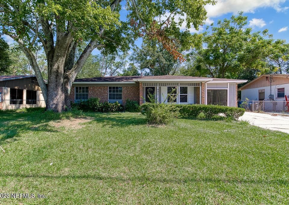 1st image of 4455 JADE Drive E
