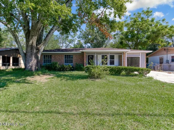 4455 JADE Drive E, Jacksonville, FL 32210