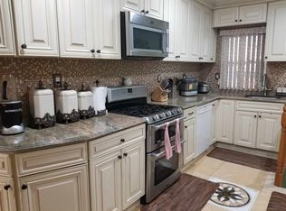 106 Fulton Ave, Jersey City, NJ 07305