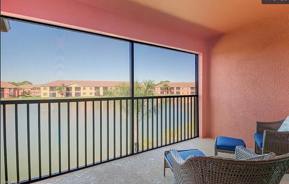 2 bed, 2.0 bath, 1347 sqft, $1,900 — Photo 1