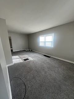4th image of 81 McKinley Ave S #1