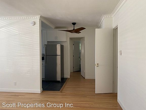 3rd image of 228 Idaho Ave APT 2