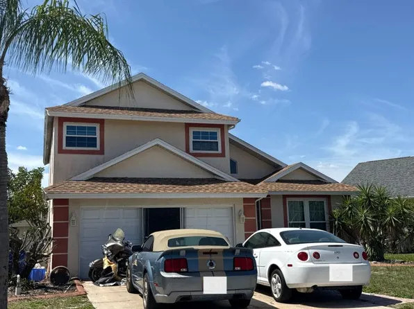 17820 Bermuda Dunes Dr, Fort Myers, FL 33967