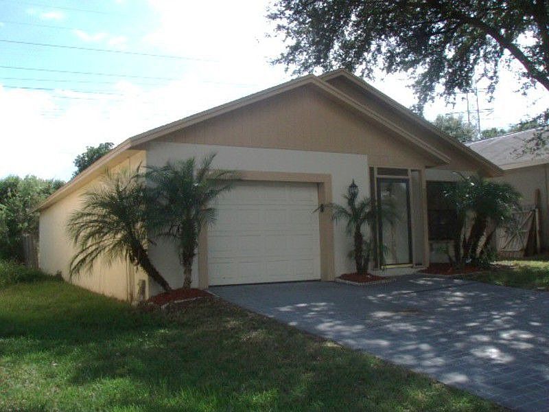 1st image of 3388 Shorncliffe Ln