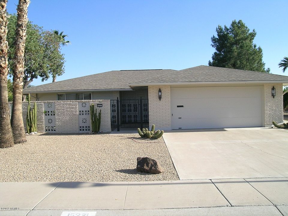 1st image of 15221 N Rosewood Dr