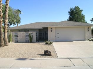 15221 N Rosewood Dr, Sun City, AZ 85351