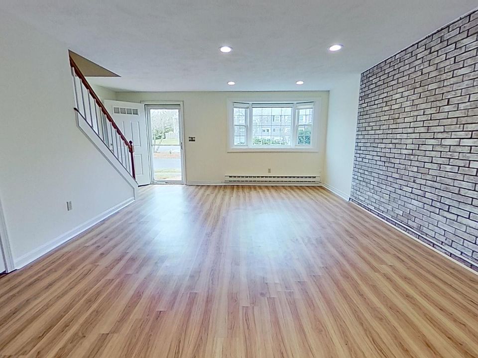 26 Captain Cook Lane, Centerville, MA 02632 Zillow