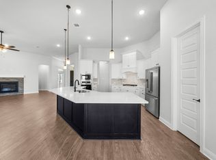 132 Liv Meadow Way, Waxahachie, TX 75165
