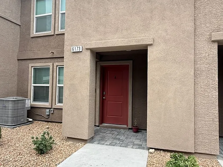 6173 Hibuscus Garden St — Photo 1