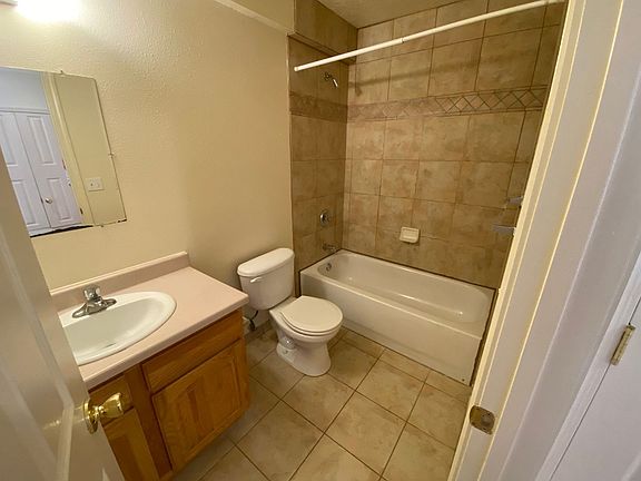 4th image of 1630 Dr Martin Luther King Jr Ave NE #16