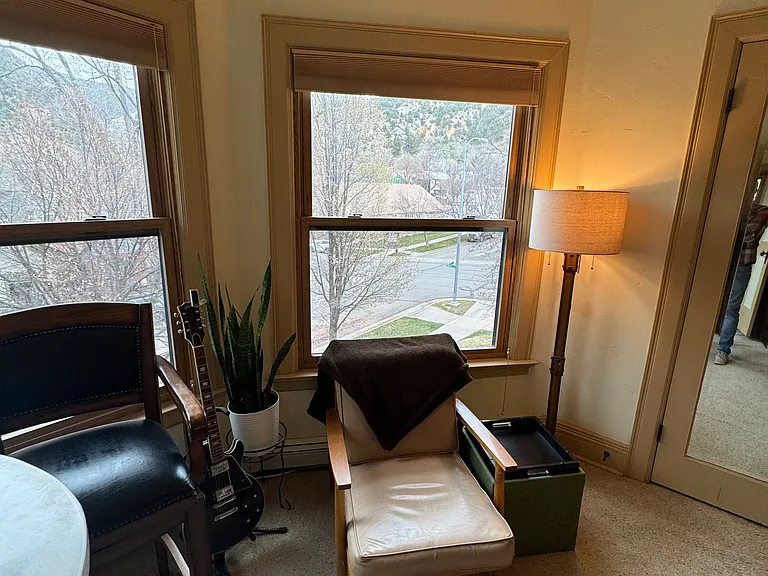 903 Bennett Ave #5 — Photo 6