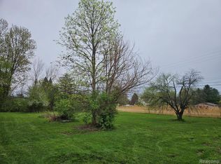 V/l E Maple Ave, Grand Blanc, MI 48439