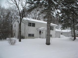 520 East St, Stoughton, WI 53589