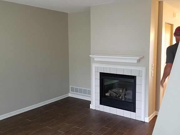 Living room with gas fireplace