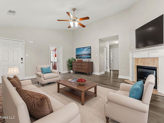 3rd image of 3237 Earlcastle Dr
