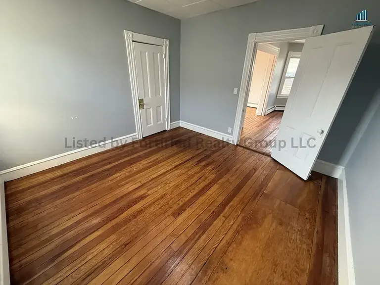 76 Stetson St #3F — Photo 7